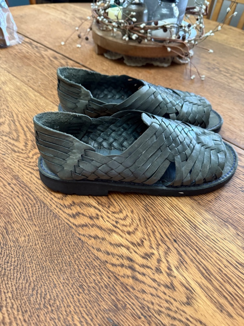 BRAND X Hurr sandals women's size 8 - Picture 2 of 3
